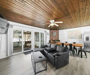 Photo 3 - Turkey Trot At Heron Hill Retreat Hot Tub On Lake!