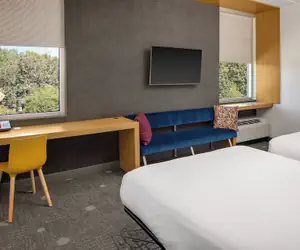 Photo 3 - Aloft Chapel Hill