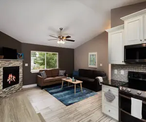 Photo 2 - Treetop APT Café Olympic Center & Dwntwn