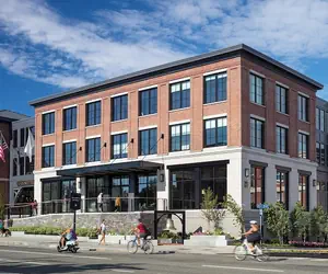 Photo 2 - Hammetts Hotel