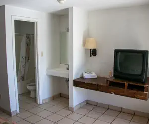 Photo 4 - Best Budget Inn