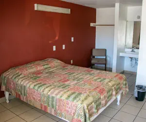 Photo 3 - Best Budget Inn