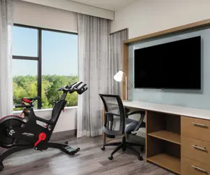 Photo 4 - EVEN Hotel Shenandoah - The Woodlands by IHG