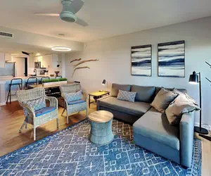 Photo 5 - Island House by Distinctive Beach Rentals