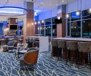 Photo 4 - La Quinta Inn & Suites by Wyndham Nashville Downtown / Stadium