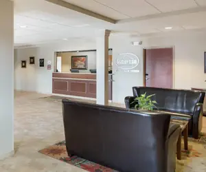 Photo 4 - Suburban Studios Triadelphia - Wheeling at The Highlands