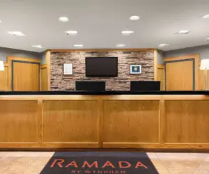 Photo 3 - Ramada by Wyndham Alpena