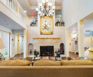 Photo 3 - Elm House Inn