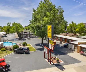 Photo 2 - Aiken's Lodge