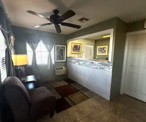 Photo 3 - HiWay Inn Express Elk City Route 66