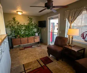 Photo 4 - HiWay Inn Express Elk City Route 66