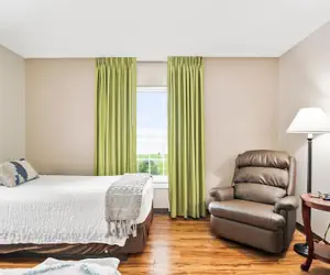 Photo 5 - Top Floor East Handicap Accessible