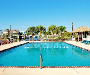 Photo 5 - Brannen's Beachfront by Ryson Vacation Rentals