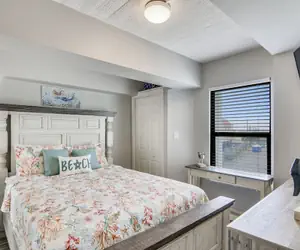 Photo 3 - By the Sea Resort 210 - The Blue Octopus