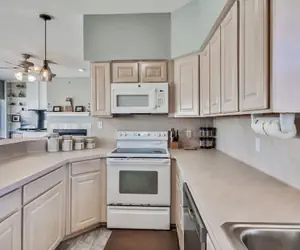 Photo 3 - Mutiny on the Bounty by Ryson Vacation Rentals