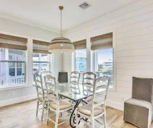 Photo 2 - The Conch Castle by Ryson Vacation Rentals