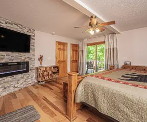 Photo 4 - Moon Tower by Taylor Made Deep Creek