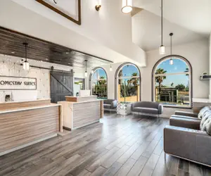 Photo 2 - Homestay Suites - Studios & Spas