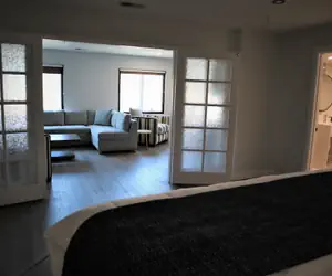 Photo 5 - Homestay Suites - Studios & Spas