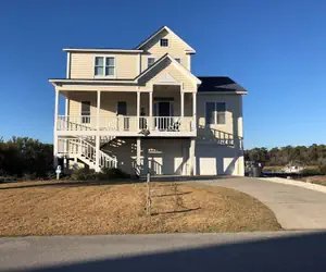 Photo 2 - Brannock R & R 4 Bedroom Home by Redawning