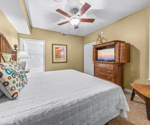 Photo 5 - Beach Colony E03B