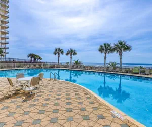 Photo 2 - Beach Colony E03B