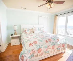 Photo 3 - Brice Is Right 4 Bedroom Home by RedAwning