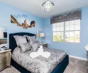 Photo 3 - 5 bedroom home is ideal for an elegant vacation 5 Villa by RedAwning