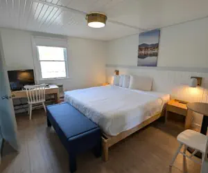 Photo 5 - Maple Leaf Inn - Lake Placid