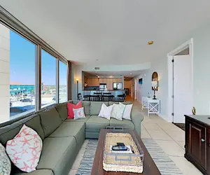 Photo 2 - Island Towers by Southern Vacation Rentals