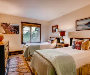 Photo 4 - Westwind 108 2BD 2BA Plat. Condo