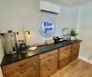 Photo 3 - BlueGem Motel