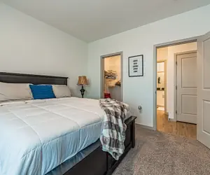 Photo 2 - Beautiful chic modern one bedroom