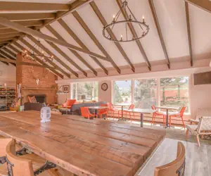 Photo 3 - Discovery Lodge