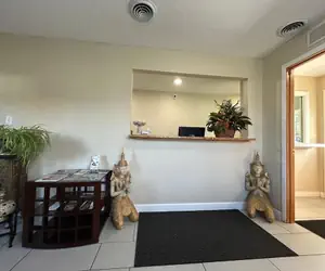 Photo 5 - Lake Logan Inn Capital O Ohio