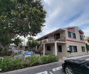 Photo 2 - Sea Echo Apartment Motel