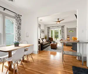 Photo 5 - Lola House! Cozy Comfort, Prime Old Town Location