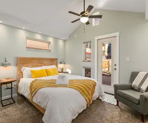 Photo 5 - Vibrant Downtown Bungalow – Walk Everywhere!