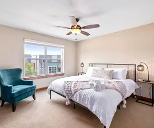 Photo 4 - Spectacular Townhome Near Breweries and River District!