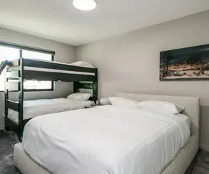 Photo 3 - Unbeatable Old Town Location! Modern and Classy!