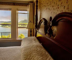 Photo 3 - The Historic Requa Inn