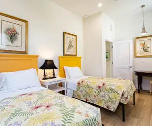 Photo 3 - Sorrento Vacation Rental + Cabana