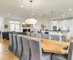 Photo 4 - 2701 Palm Boulevard by Avantstay Steps to the Beach, Ping Pong, Putting Green