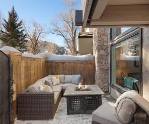 Photo 2 - 1024 E Cooper in Aspen