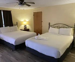 Photo 2 - JI8, Queen Guest Room at the Joplin Inn at entrance to the resort, , just 2 1/2 miles from Lake Ouachita. by RedAwning