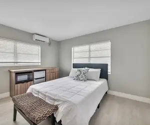Photo 4 - 1BR Getaway by Dania & Hollywood Beach