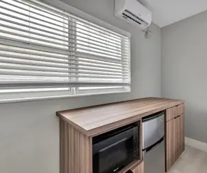 Photo 2 - 1BR Getaway by Dania & Hollywood Beach