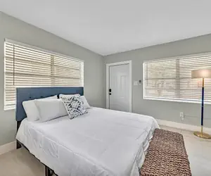 Photo 5 - 1BR Getaway by Dania & Hollywood Beach