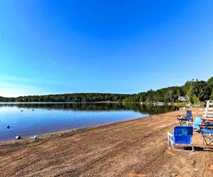 Photo 3 - Pocono Lake Cottage w/ Private Indoor Hot Tub