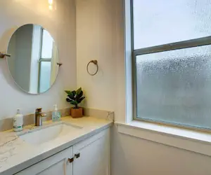 Photo 2 - Pet-friendly Paramount Home, 16 Mi to Los Angeles!